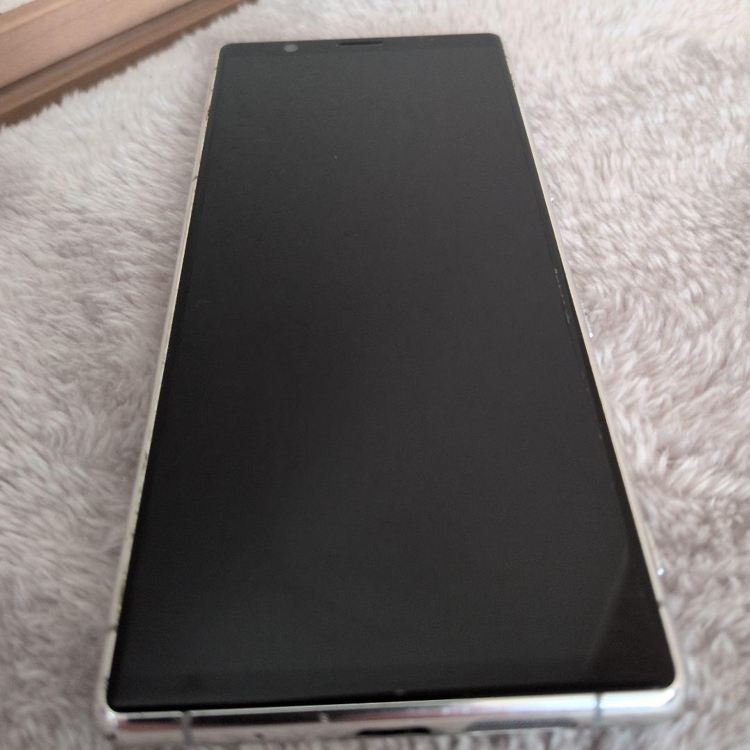 Xperia　901SO スマートフォン本体 軽微な傷あり 楽天市場】ソフトバンク SONY Xperia 5 901SO レッド | 価格比較