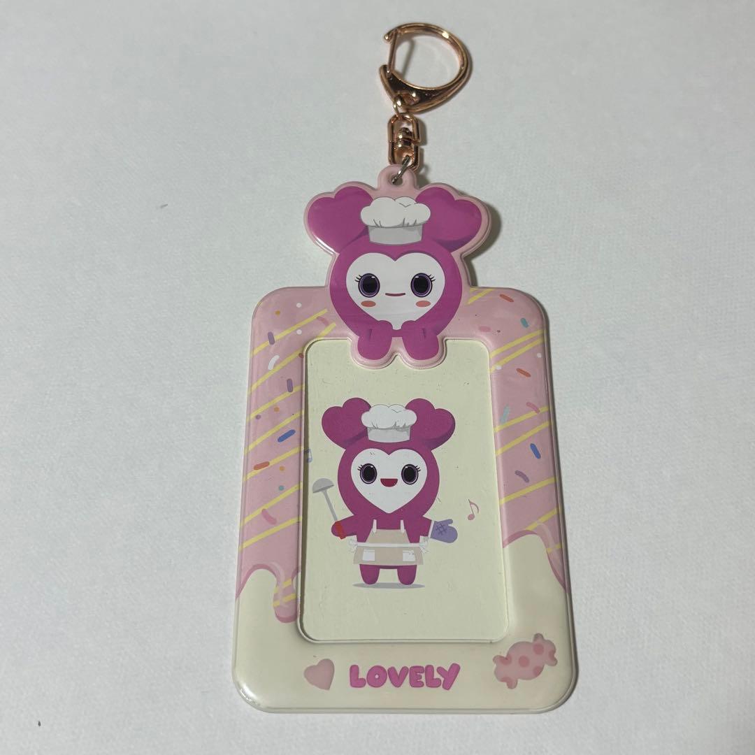 TWICE ラブリー トレカケース - メルカリ