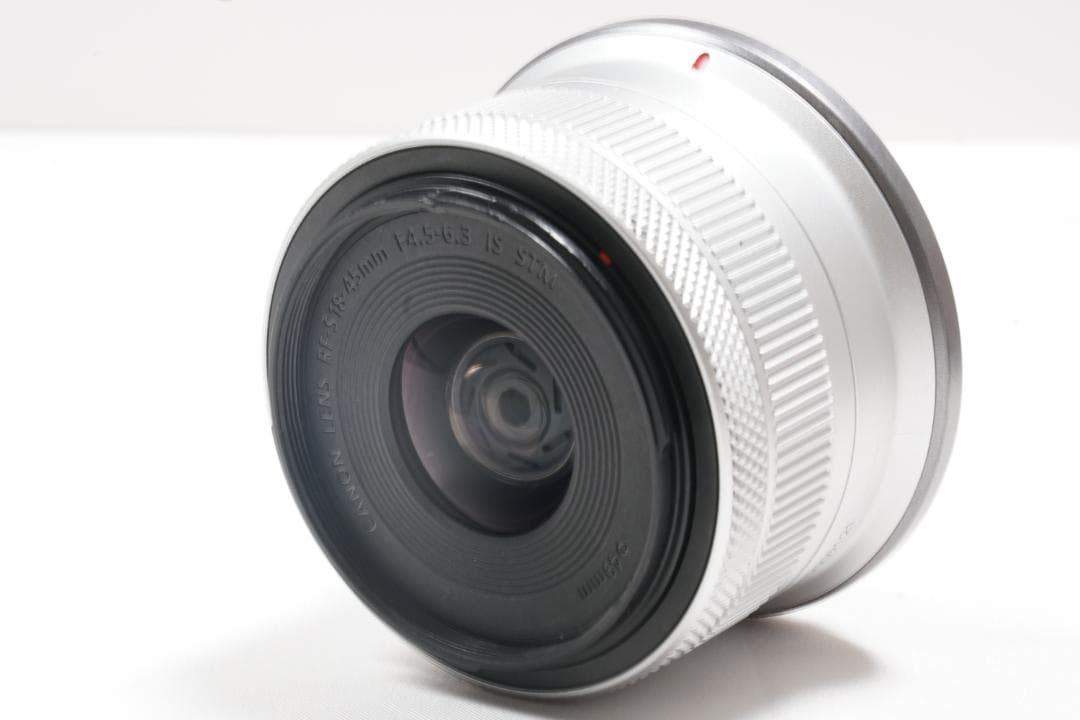 Canon RF-S18-45mm F4.5-6.3 IS STM シルバー