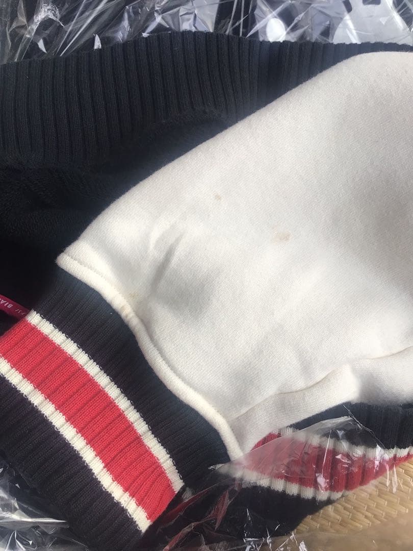 超美品 cuneキューン ウサギ 薔薇 スカル スタジャン サイズ2 小難あり