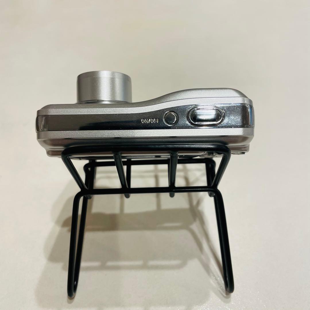 FUJIFILM A170 シルバー 単3電池式 デジタルカメラ コンデジ - メルカリ