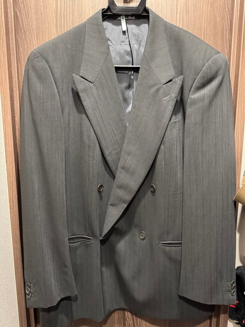 【VENICE0513 】ジョルジオアルマーニ《秋冬スーツ》クリーニング済