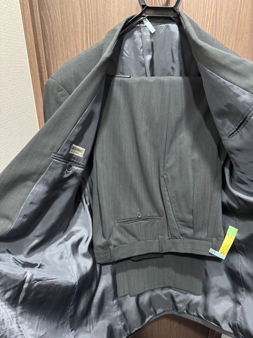 【VENICE0513 】ジョルジオアルマーニ《秋冬スーツ》クリーニング済