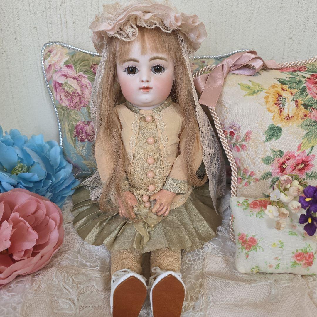 大感謝セール アンティーク ビスクドール ゴーチェ ベベ キャビネット