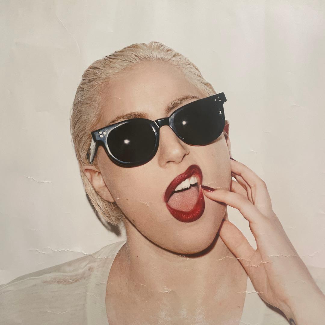 Supreme 2011SS レディーガガ Lady Gaga ポスター - メルカリ