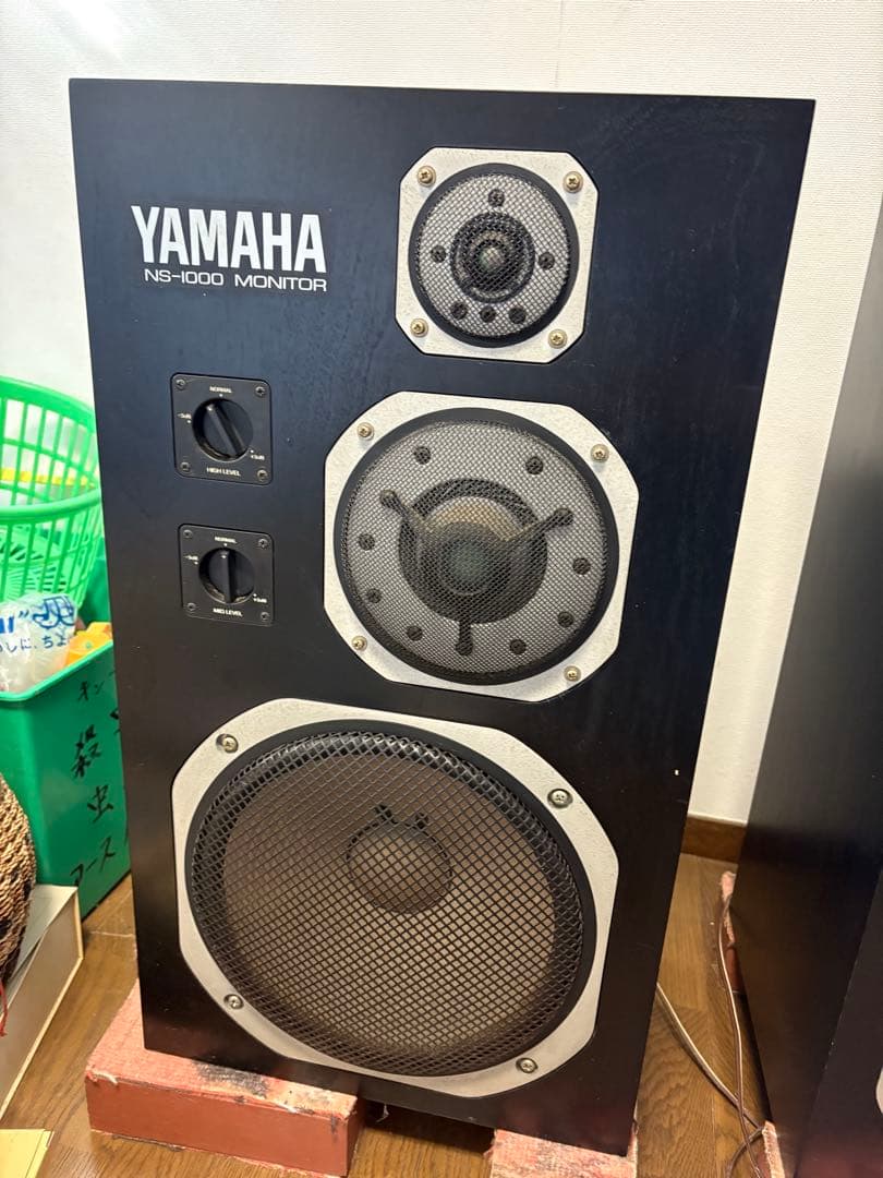 YAMAHA NS -1000 MO N ITOＲスピーカー（ジャンク）