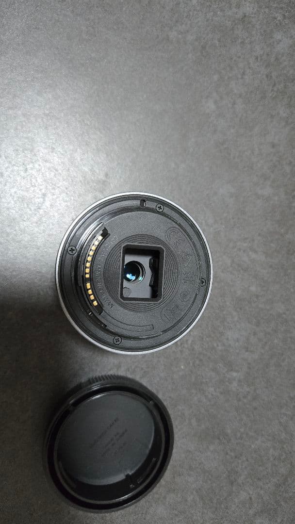 Canon RF-S18-45mm F4.5-6.3 IS STM　ズームレンズ