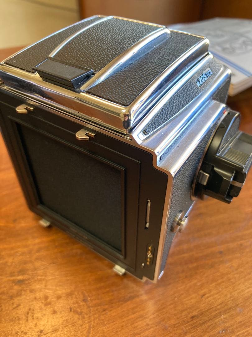 Hasselblad 205TCC CF80m+E16マガジン+PME51その他 - メルカリ