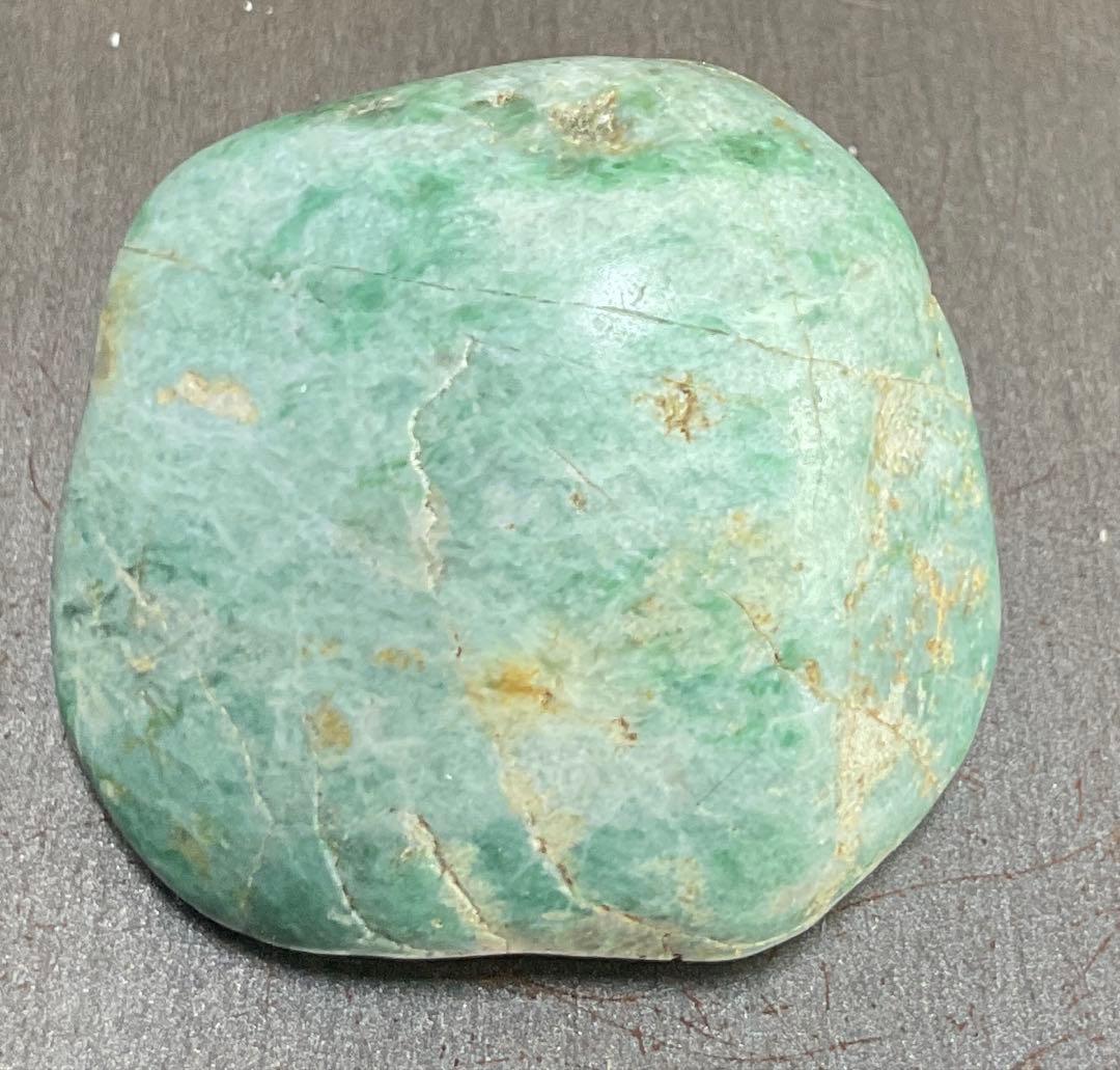 緑色 糸魚川翡翠42g ヒスイ ひすい - メルカリ