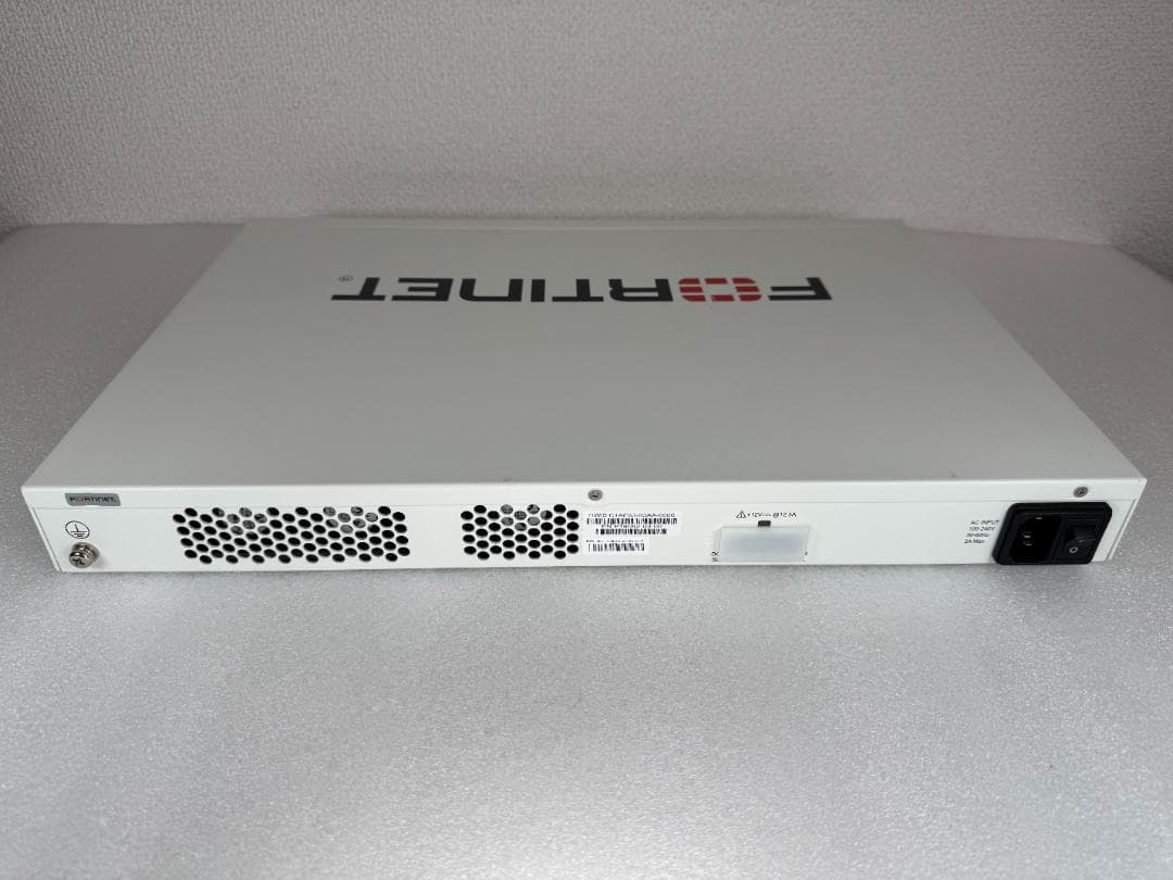 FortiOS最新7.6.5】FortiGate 200E 中古 - メルカリ