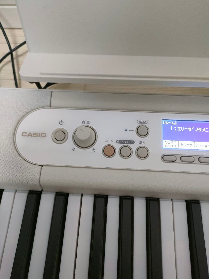 カシオ 電子キーボード LK-526 2022年製 - メルカリ