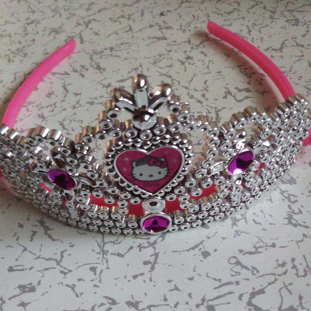 ハローキティのティアラ？ - メルカリ