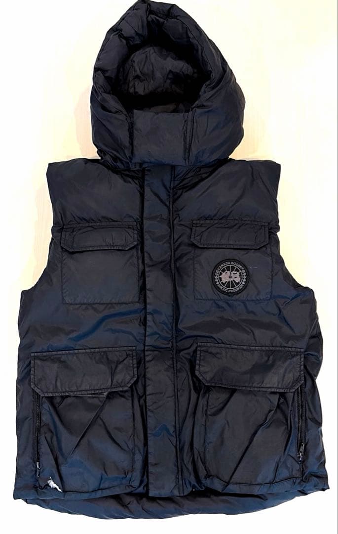 美品 カナダグース ブラックレーベル 3337M R アルバーダウンベスト M