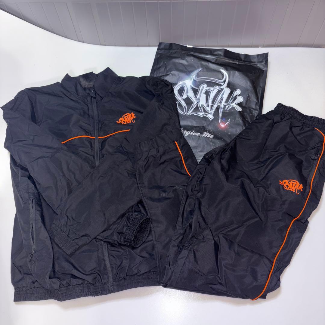 SYNA WORLD セットアップ 新品！確実正規品 サイズS - メルカリ