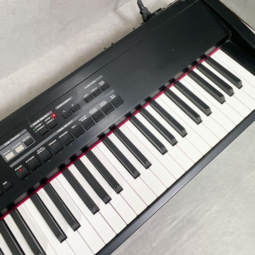Roland ローランド ステージピアノ シンセサイザー RD-700SX - メルカリ