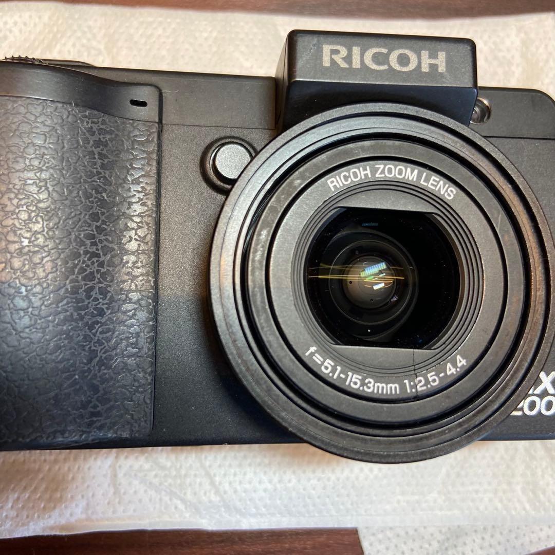 RICOH GX200 デジカメ 4944 - メルカリ