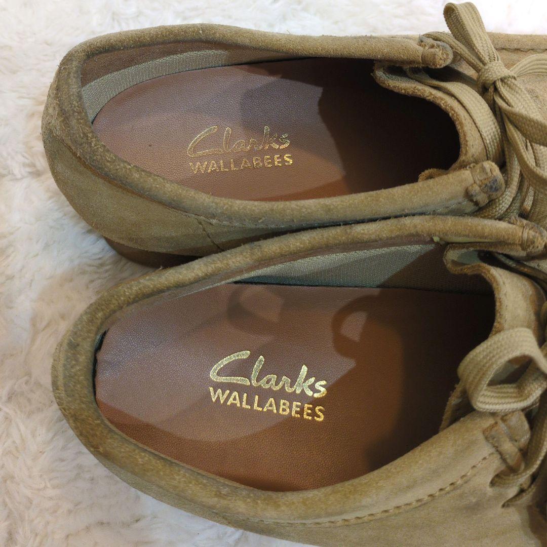 Clarks！ワラビー　25.5cm　EU40　クラークス　ベージュ　スエード