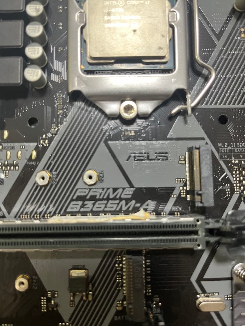 ASUS マザーボード　メモリ16gb x2 CPU i7 -9700 セット