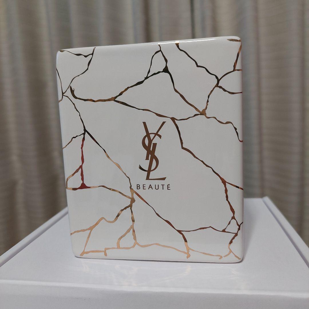 イヴサンローラン YSLオリジナル ブラシホルダー　ギフトBOX紙袋付き Yves Saint Laurent Beaute - イブサンローラン YSL ギフトボックス 箱
