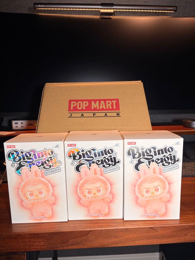 【正規品・未開封】ラブブ POP MART Big into Energy 3個 POP MART THE MONSTERS Big into Energy ぬいぐるみ 【3ピース