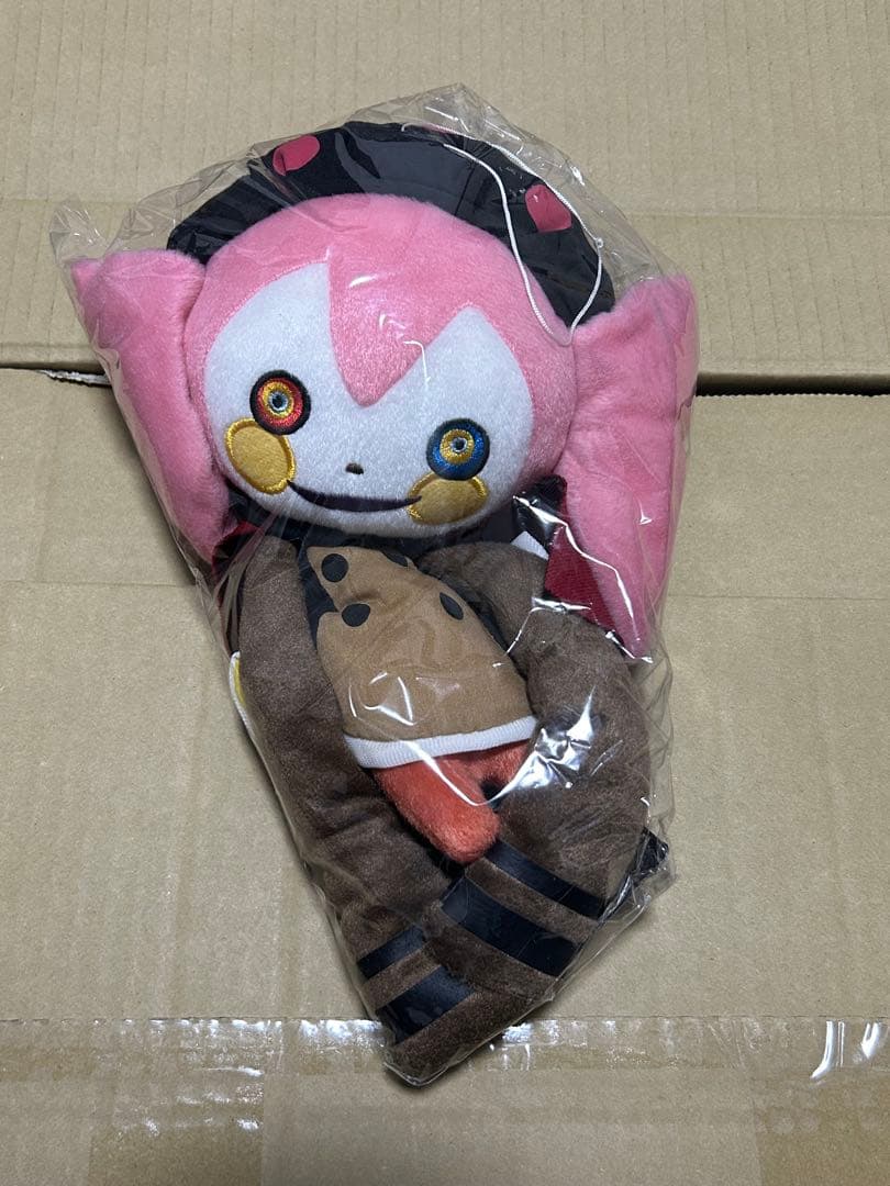 魔法少女まどか⭐︎マギカ お菓子の魔女 べべ ぬいぐるみ タグ付き