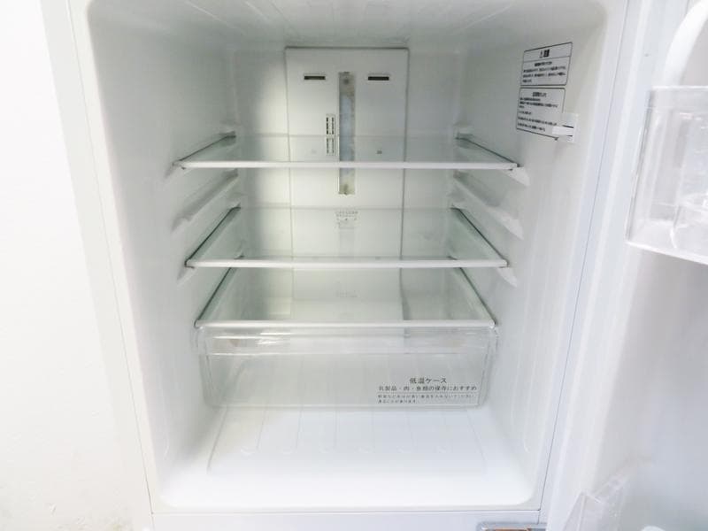 冷蔵庫 130L 2017年製 HR-D1302 一人暮らしに最適 IL05 - メルカリ
