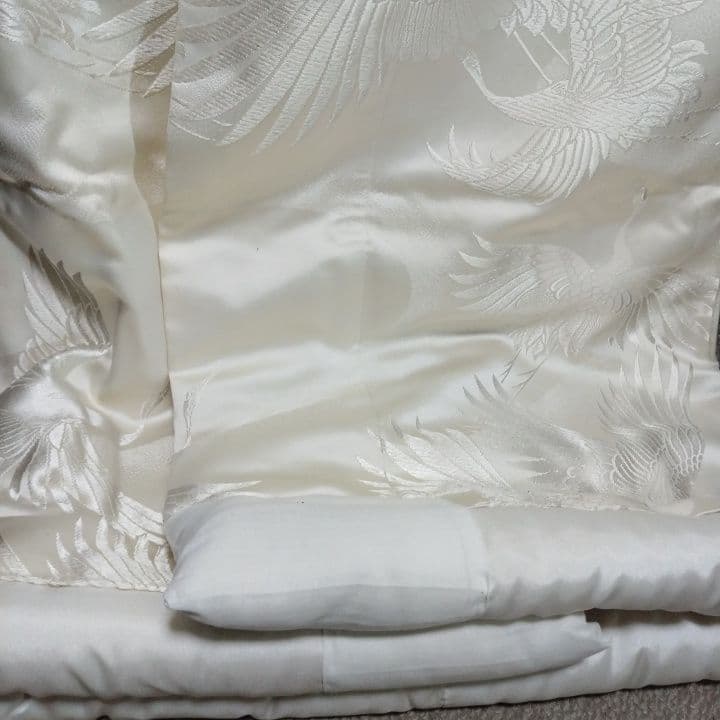 白無垢緞子生地柄鶴G