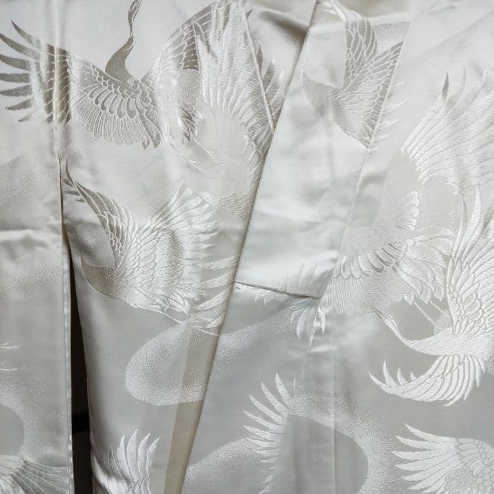 白無垢緞子生地柄鶴G