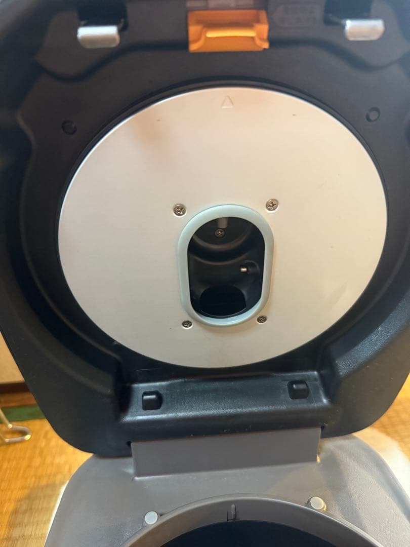 ジャンク　日立 炊飯器 RZ-W100DM -2023年製