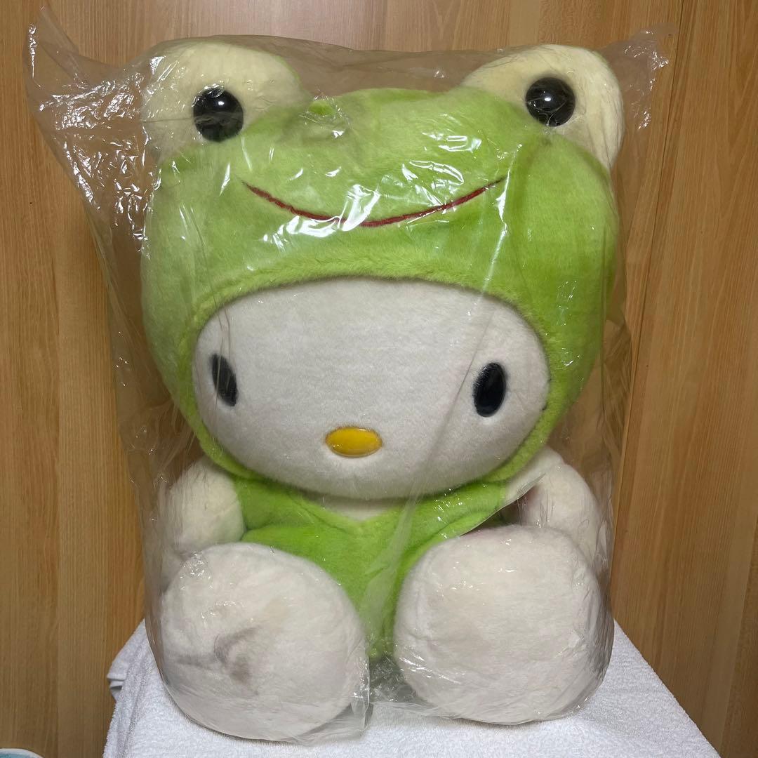 ハローキティ 特大 ぬいぐるみ カエル - メルカリ
