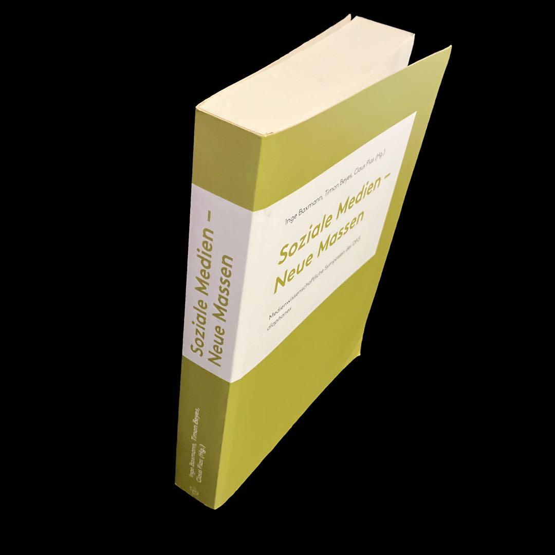 ドイツ語 Soziale Medien - Neue Massen - メルカリ