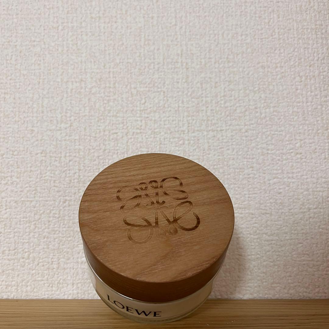 箱付き ロエベ パウラズ イビサ エレクティック ボディローション