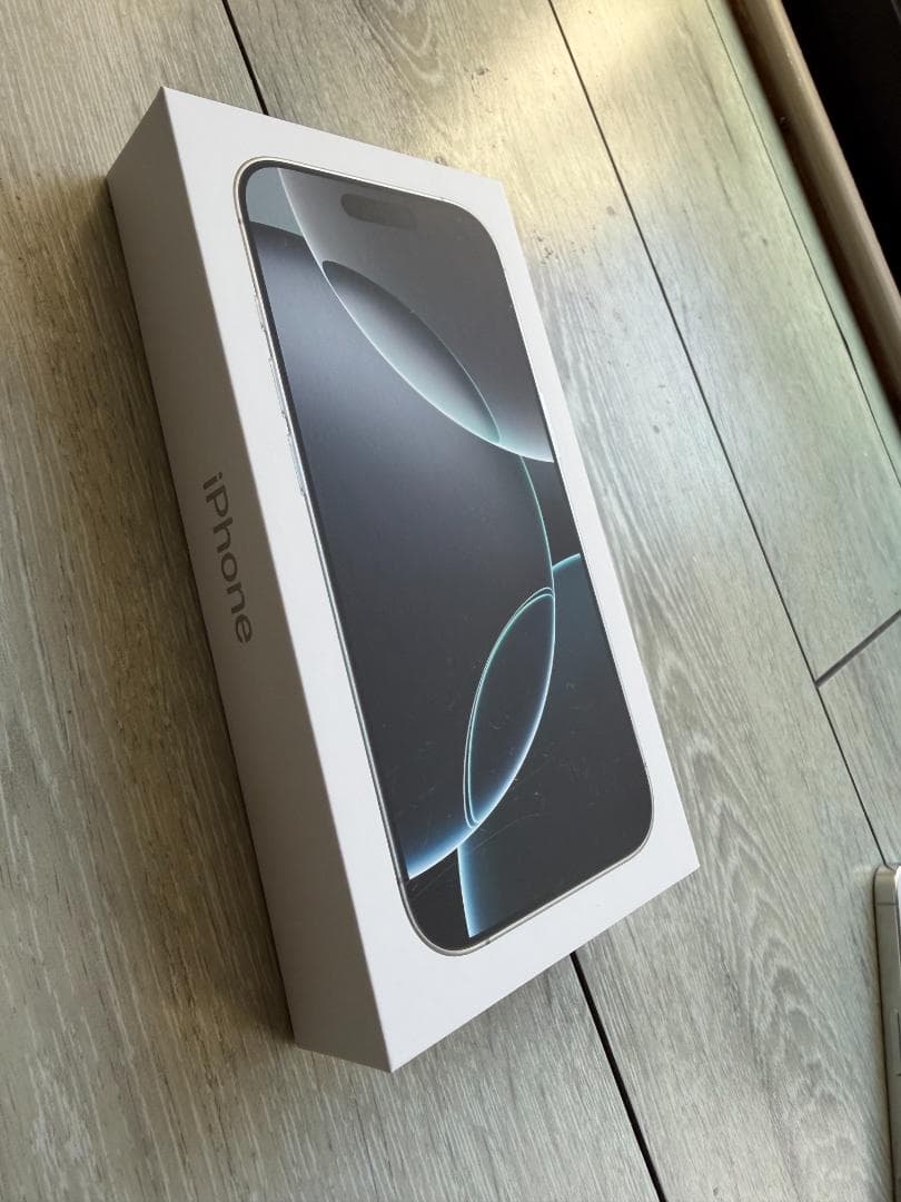 Apple iPhone 16 Pro ホワイト 256GB SIMフリー 台数限定】アップル(Apple) iPhone 16 Pro 256GB ホワイトチタニウム