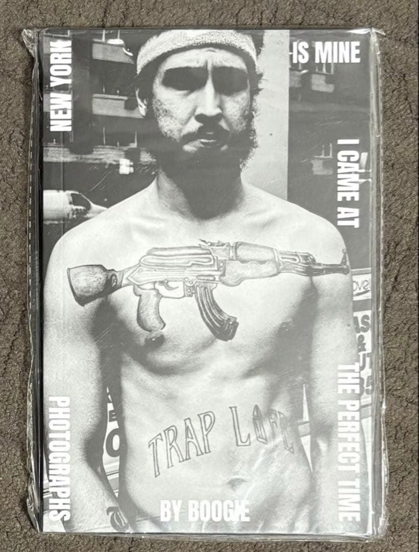 完売‼️ Living Proof Boogie 写真集 Larry Clark - メルカリ