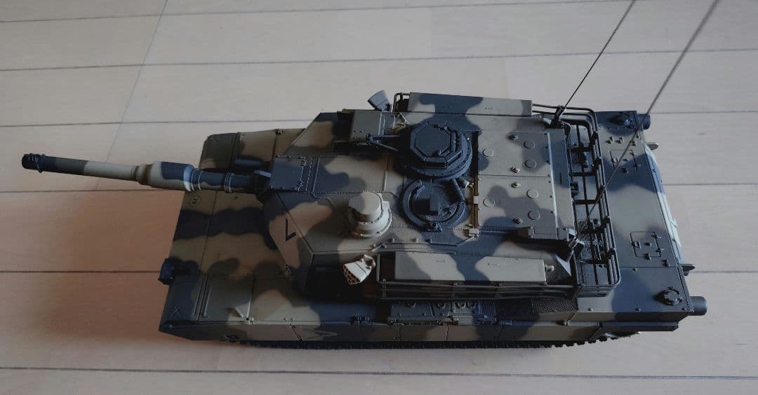 東京マルイ 1/24 RC バトルタンク ABRAMS 砂漠迷彩 動作確認済み
