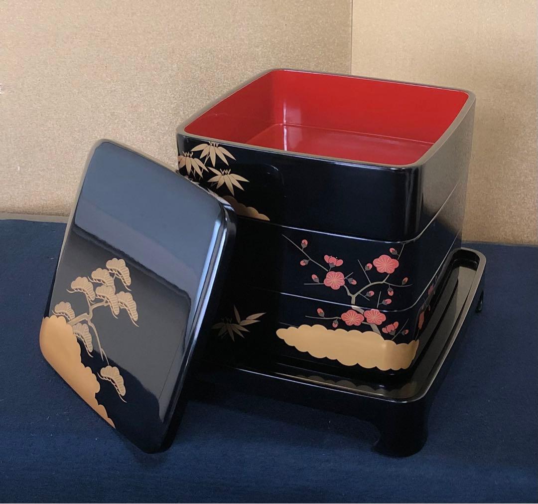 《R》輪島塗 雲松竹梅蒔絵 三段重 重台付 木製漆器 木箱　260116き4