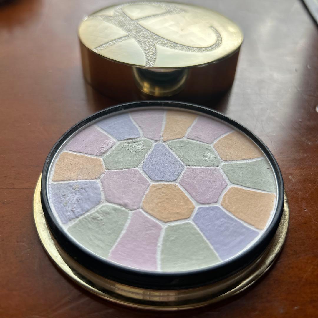 エレガンス ラ プードル オートニュアンス リクスィーズ I 27g - メルカリ