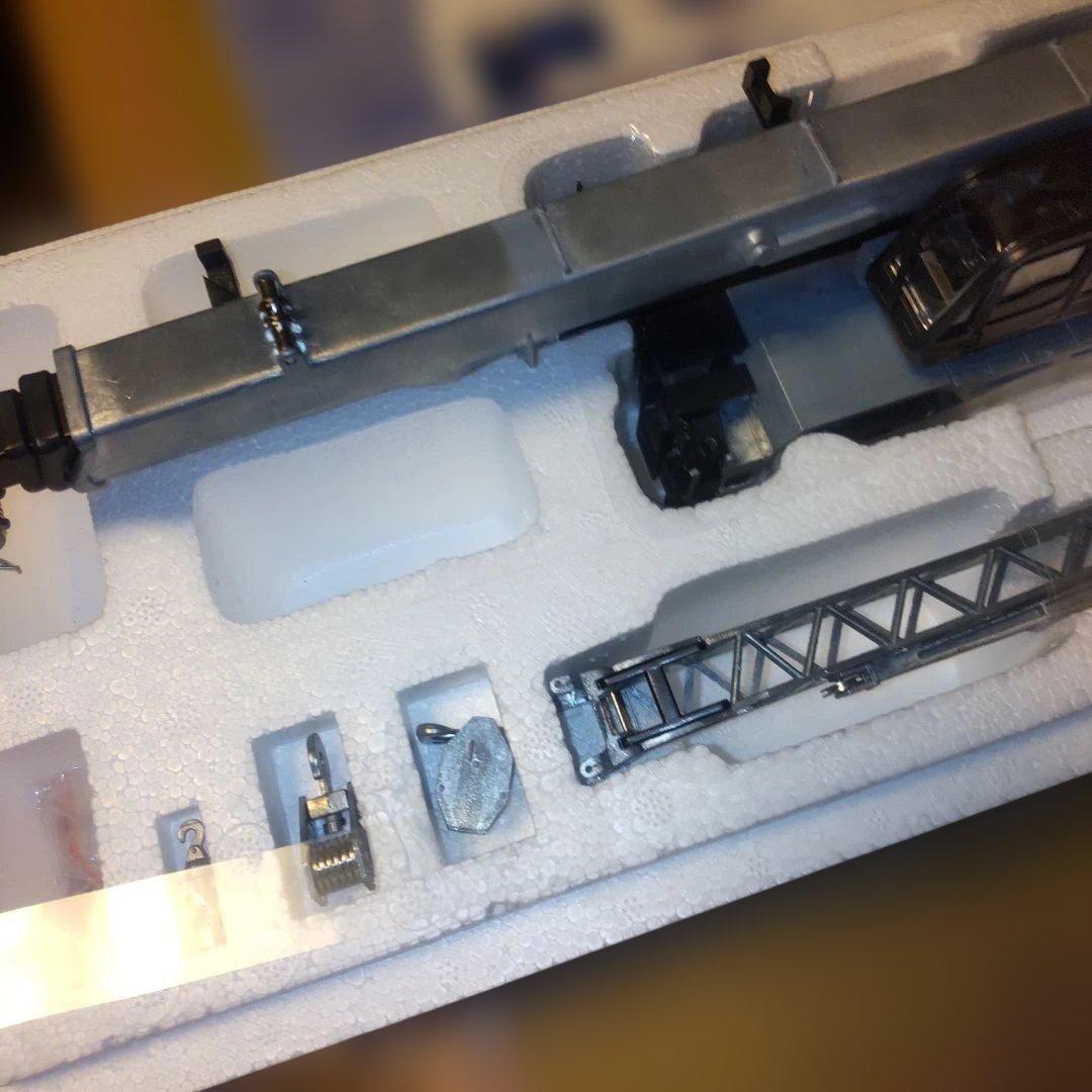 TADANO GR-800EX ラフタークレーン 無塗装仕様 1/50