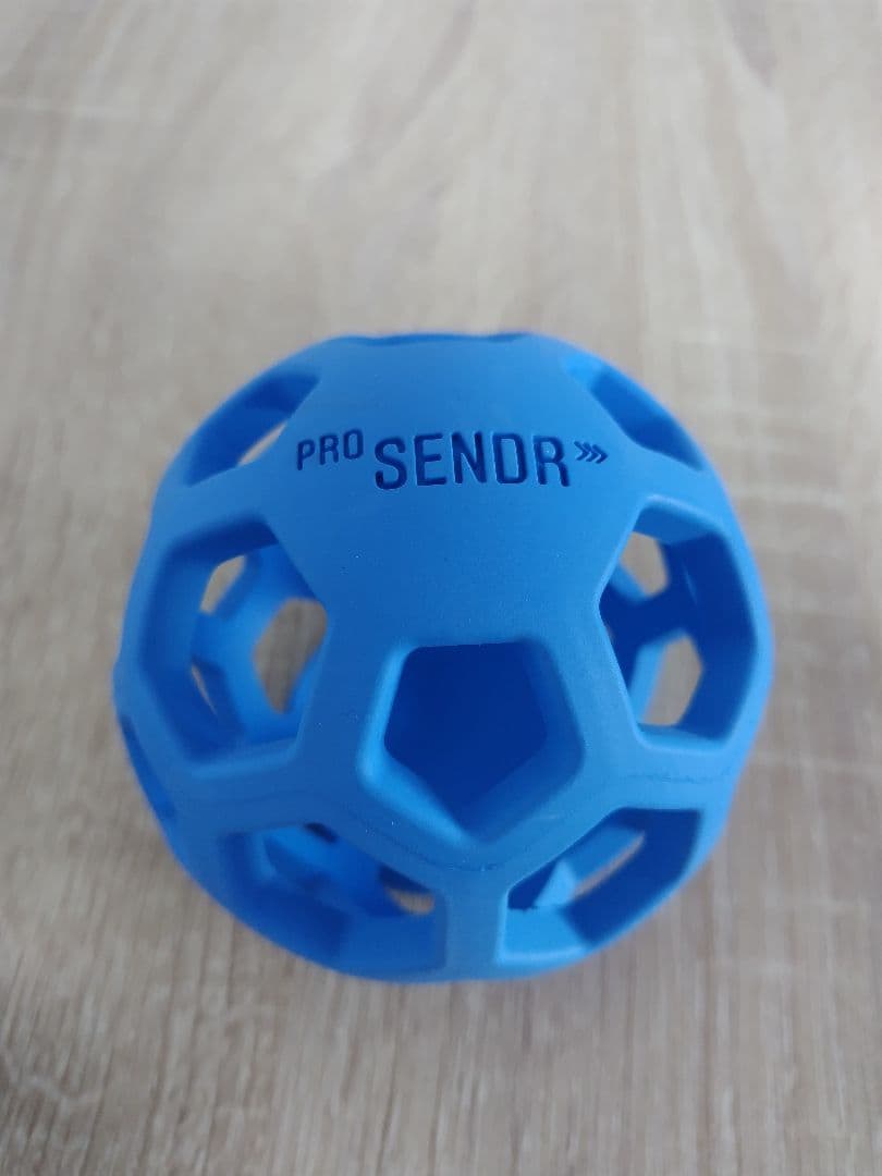 PRO SENDR トレーニング用ボールとリストバンドセット - メルカリ
