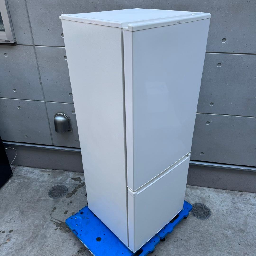 173⭐️2023年製美品☆アクア 冷蔵庫 大型 200L 一人暮らし ホワイト