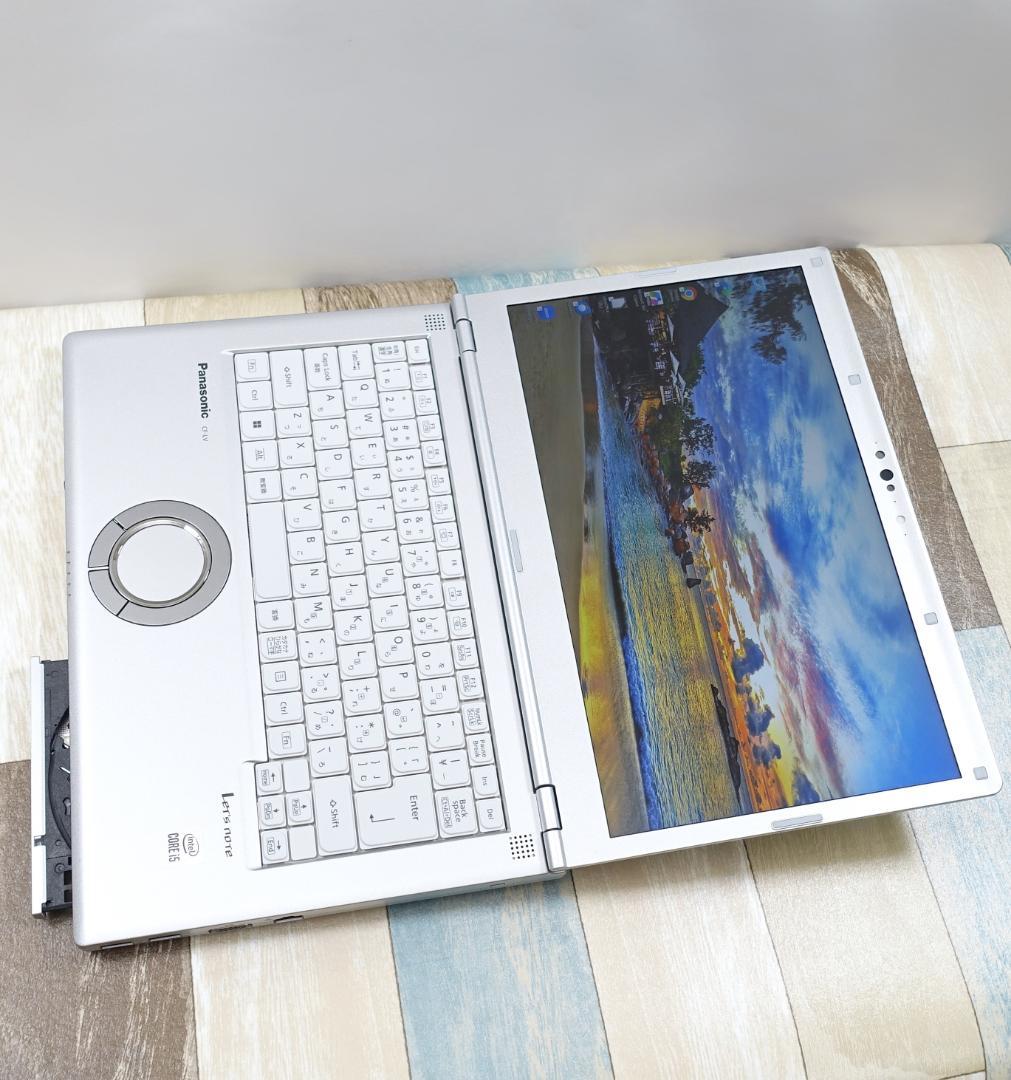 累積使用時間僅少で極美品の１４インチ✨第１０世代ｉ５に超高速ＳＳＤ＆ＤＶＤマルチ