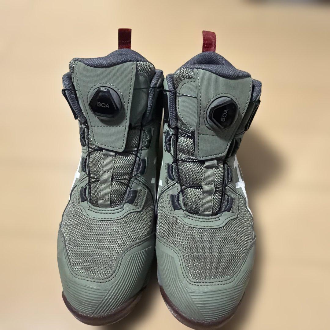 アシックス　ウィンジョブCP214 TS×BOA ライケングリーン×ホワイト アシックス ウィンジョブ CP214 TS BOAライケングリーン×ホワイト 27.0