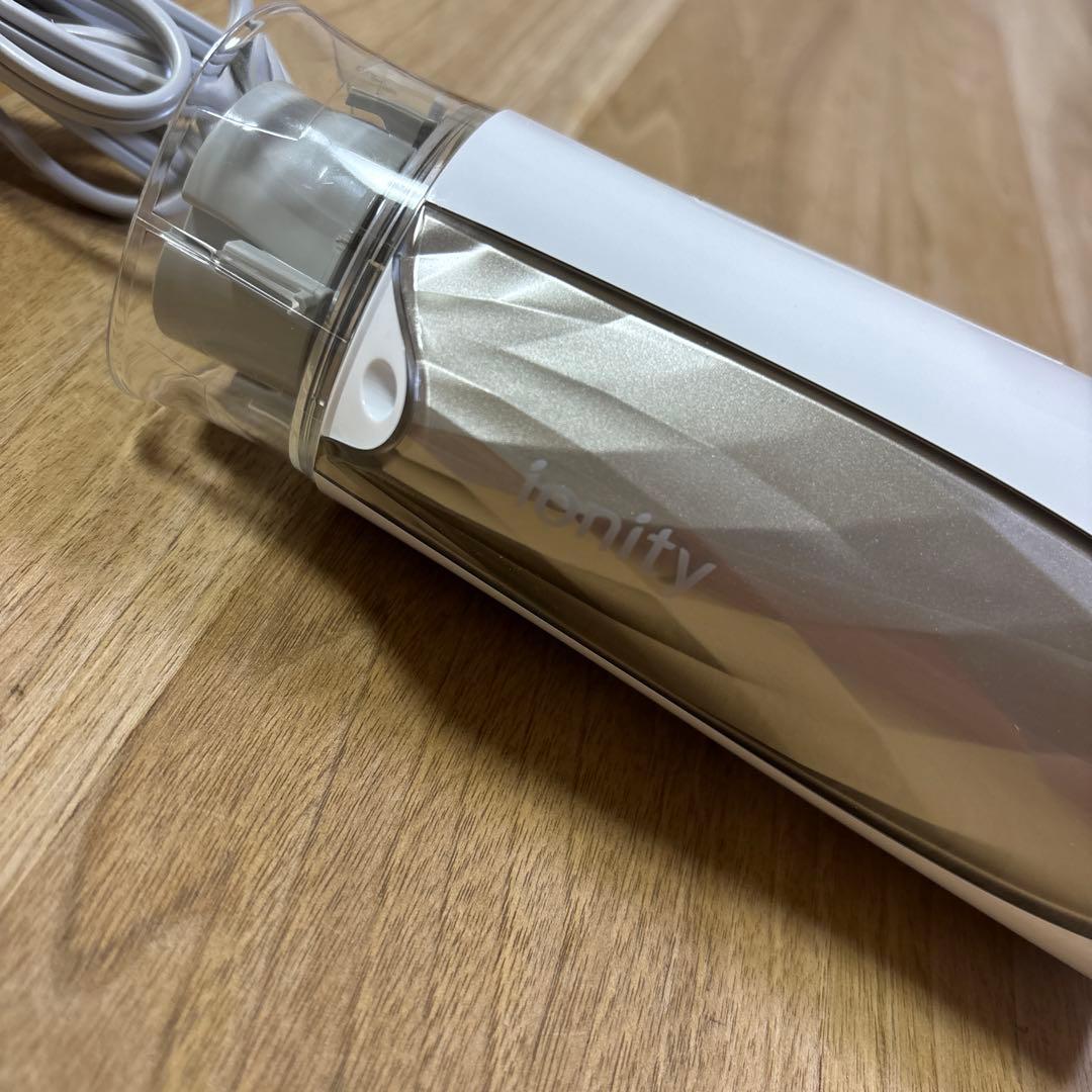 sana様専用 Panasonic ヘアドライヤー イオニティとLOWYAベンチ - メルカリ