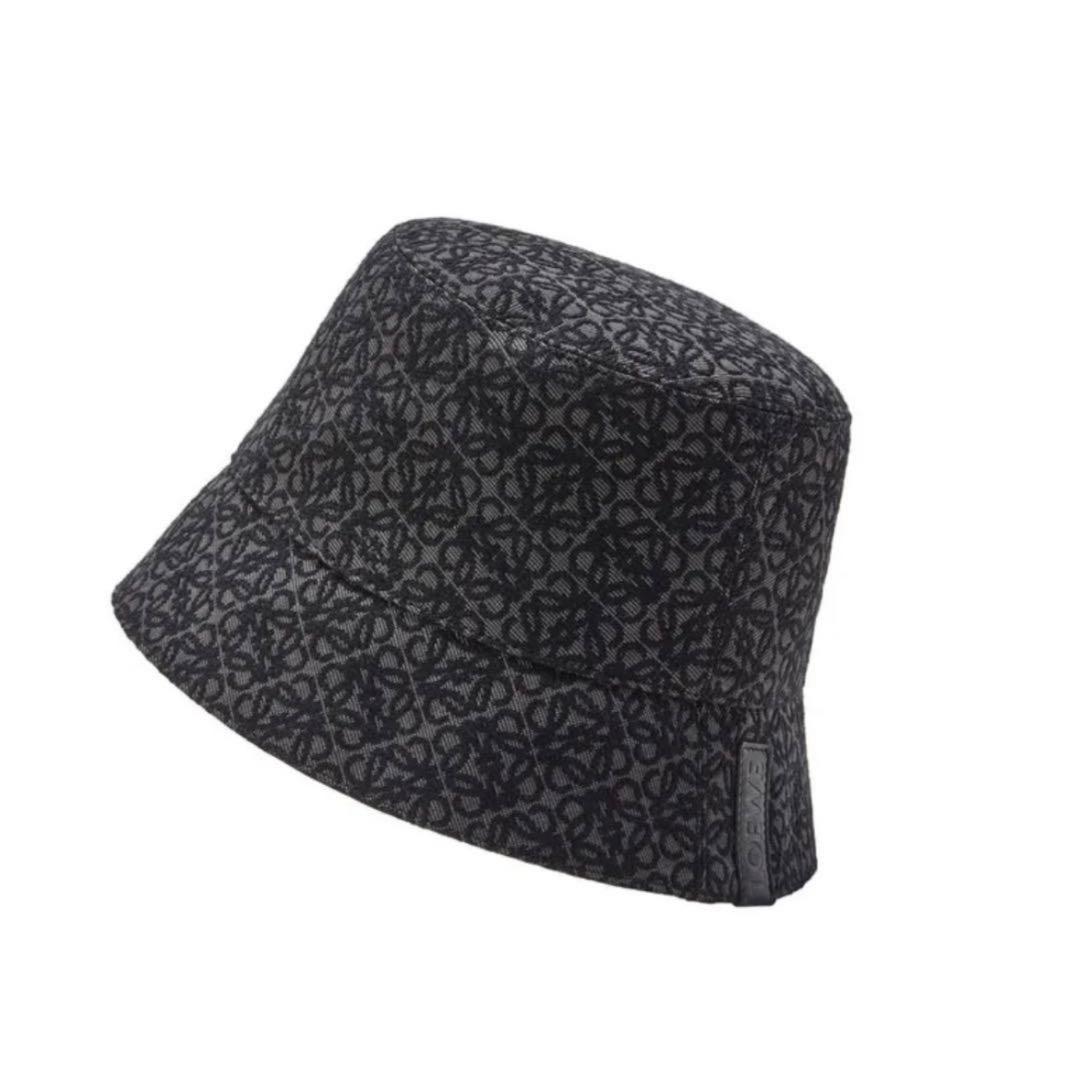 ロエベ LOEWE アナグラム リバーシブル バケットハット 芸能人愛用