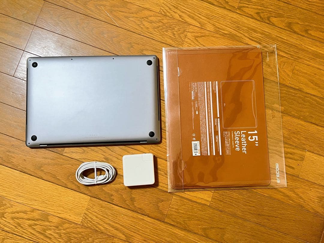 MacBook Pro 15インチ 2019 i7/16GB 高級レザーケース付 - メルカリ