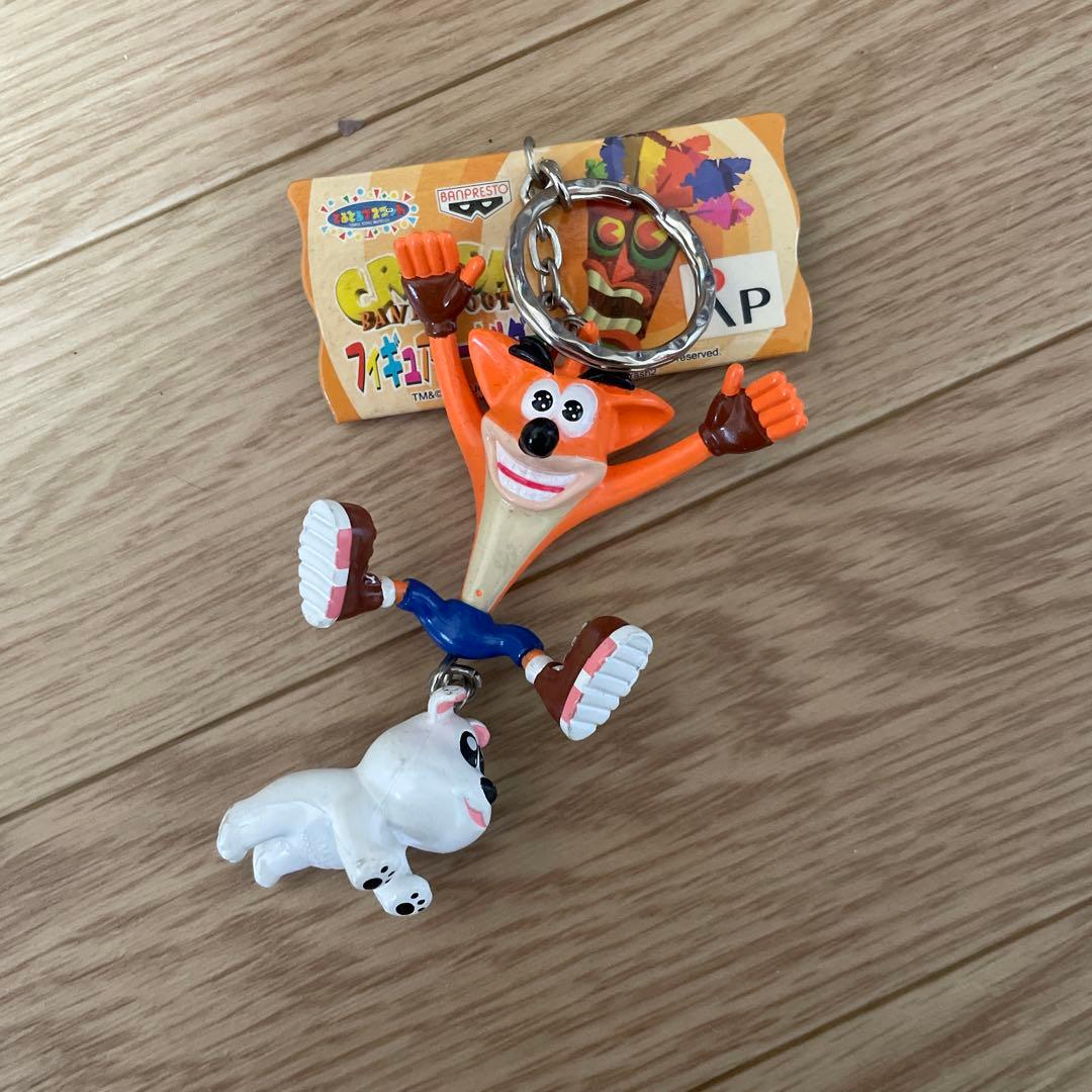 クラッシュバンディクー ポーラ フィギュア キーホルダー 新品タグ付き