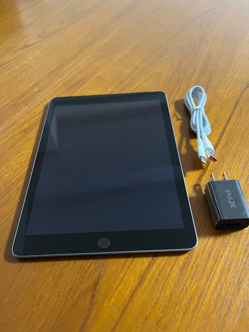 Apple iPad 第5世代 32GB 本体 充電器付き Amazon.co.jp: 【整備済み品】Apple iPad (第5世代) Wi-Fi 32GB