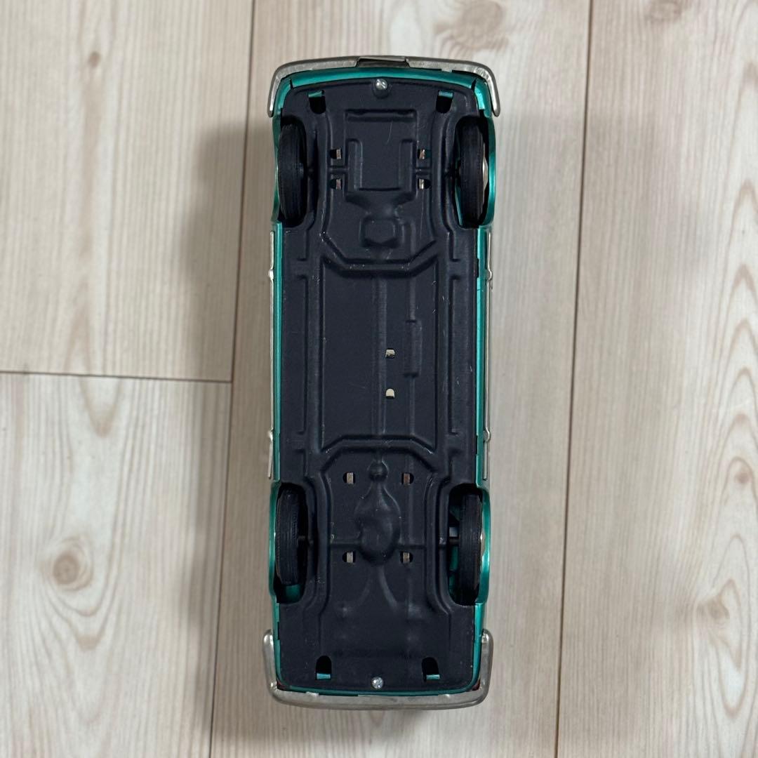 古いブリキの自動車】FIAT フィアット 2300S 自動車 イチコー 当時物