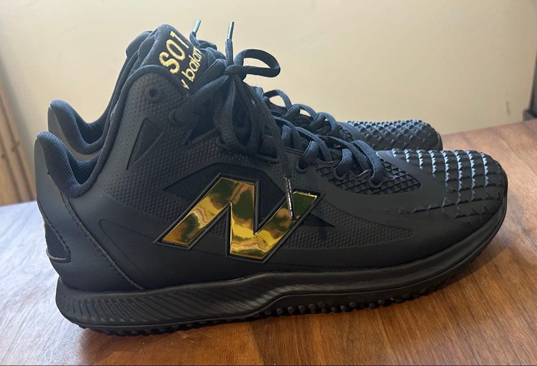 【新品】大谷翔平ニューバランス Ohtani v1 Turf 2E 26.5cm