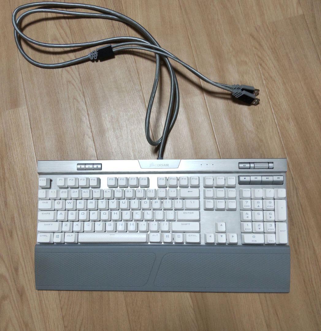 CORSAIR K70 RBG MK.2 SE ゲーミングキーボード K70 RGB MK.2 SE Mechanical Gaming Keyboard — CHERRY® MX Speed